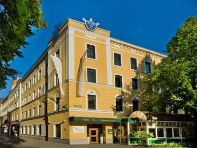 Parkhotel Graz - Traditional Luxury Hotel a 