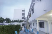 Hotel Casa Blanca