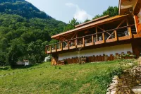 Green Camp - Adventure Glamping โรงแรมใน