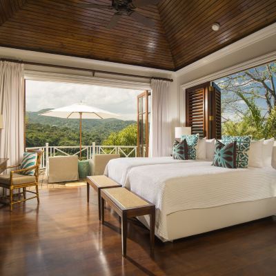 Five Bedroom Estate Villa Round Hill Hotel & Villas Promo Code