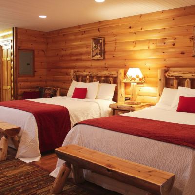 Premium Cabin, 2 Queen Beds The Pineola Promo Code
