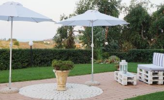 Hotel La Siesta - Housity