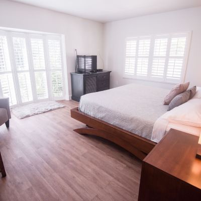 King Suite The Drift Hotel Promo Code