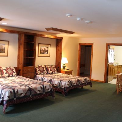 Family Unit #30 (Deluxe Family) with Kitchen Nootka Lodge Promo Code