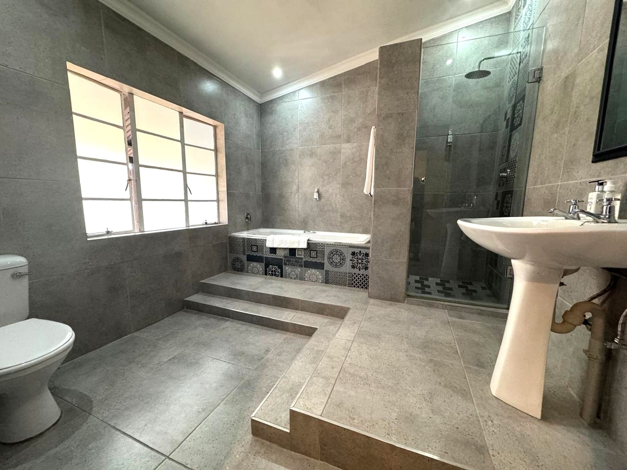 高级双床房，2张单人床