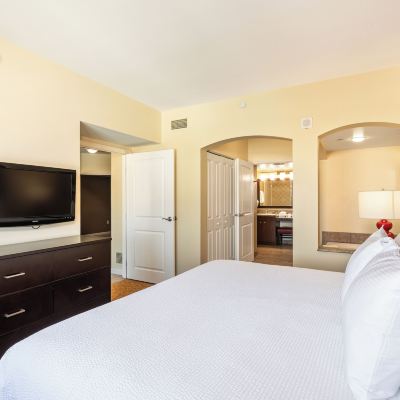 One-Bedroom Family Suite Grandview at Las Vegas Promo Code