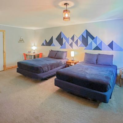 2 Queen Beds, Deluxe Room, Non-Smoking Wanderoo Lodge Promo Code