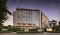 Radisson Hotel Delhi MG Road Hotel di 