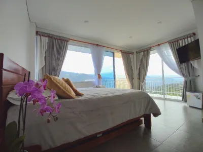 Bellavista Hotel Hotele w: 