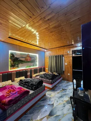 Prince Homestay & Restaurant Hotel a 