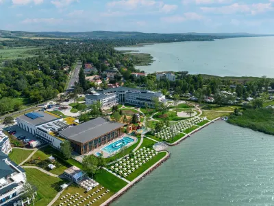 โรงแรมเมอเวนพิค บาลาแลนด์ รีสอร์ต เลค บาลาตอน โรงแรมใน