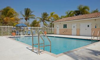 Extended Stay America Suites - Fort Lauderdale - Cypress Creek - Andrews Ave