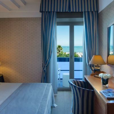 Prestige Double Room with Sea View