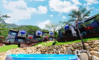 Jecheon the Pine Hill Pension