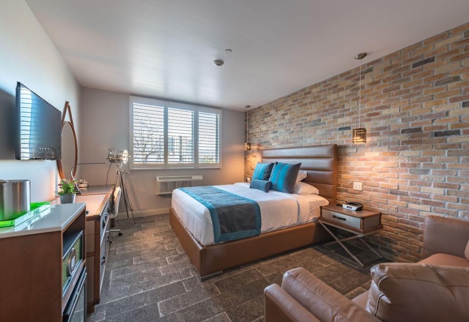 Lexen Hotel - North Hollywood Near Universal StudiosAccessible Classic King Room