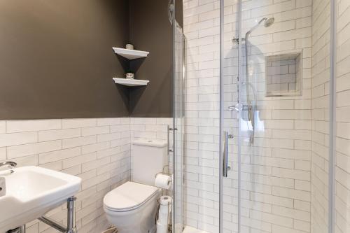 豪华双人床房（带加床）