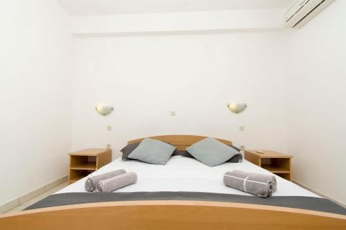 Apartments Vela Luka One-Bedroom Apartment