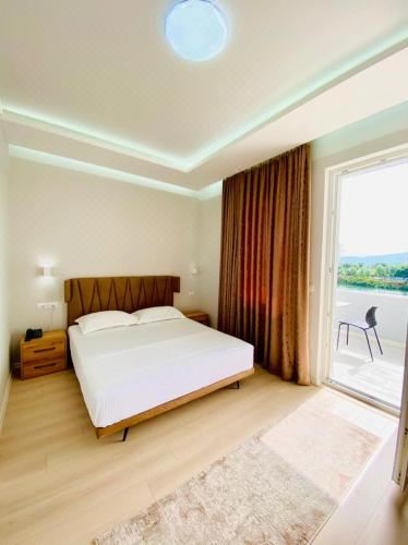 Principe Del Lago Deluxe Double Room