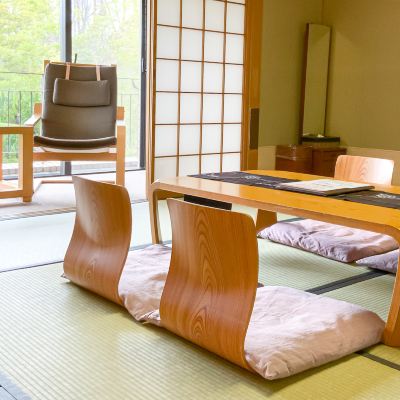Relax Japanese 10 Tatami + 2 Tatami Room