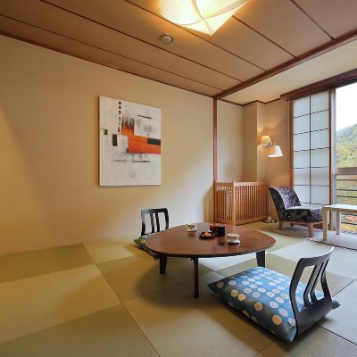 [Fuji] Japanese-Style Room With 8 Tatami Mats (No Bath) [Economy] [Japanese Room] [Non-Smoking] [Mountain View] やまゆりの宿 クーポン