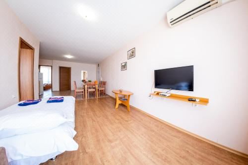 一卧室公寓（带阳台）