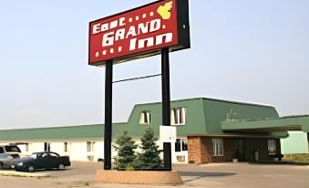 East Grand Inn