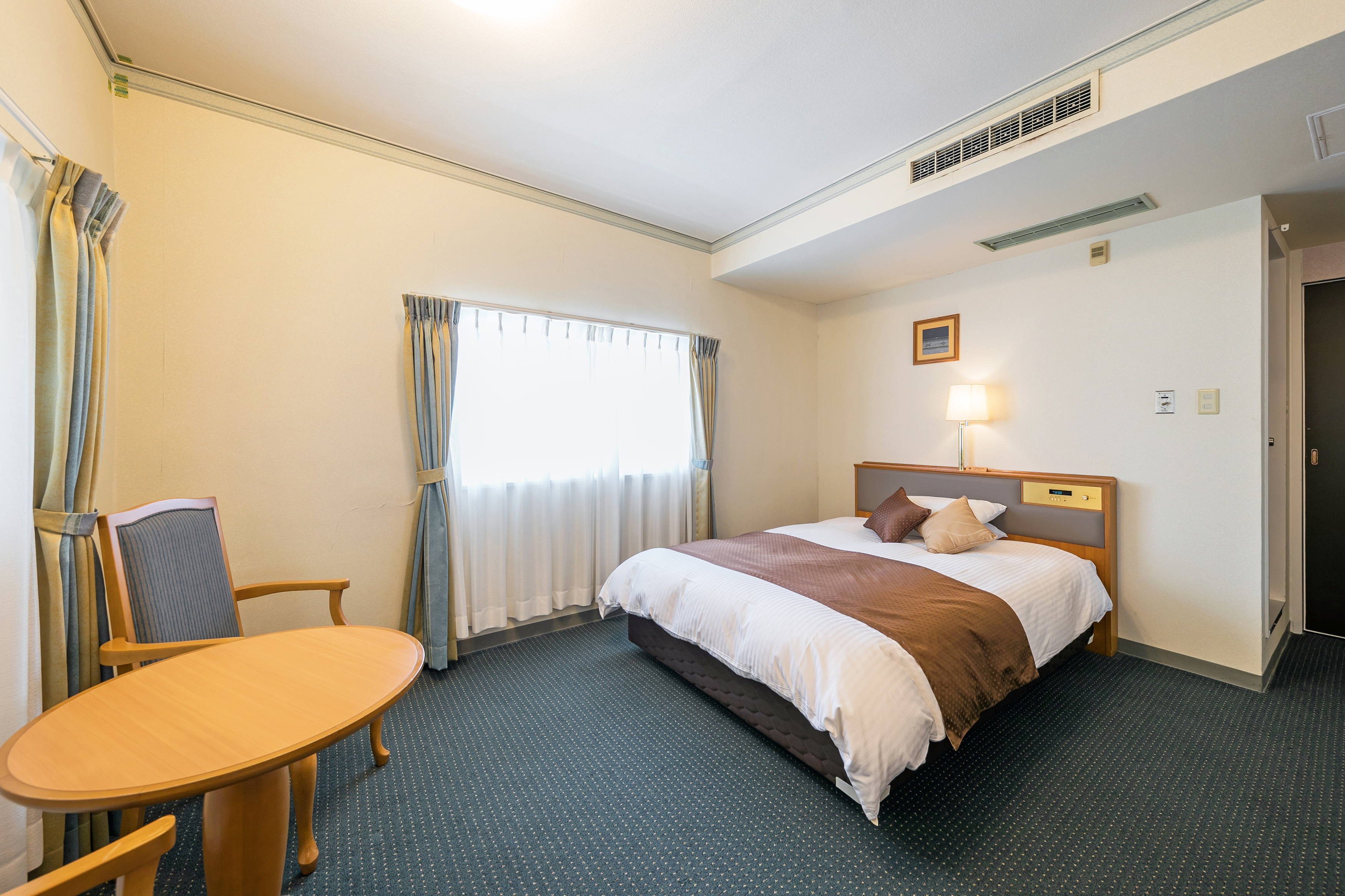 西楼标准双人房