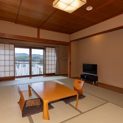 Main Building High Floor Superior, Japanese-Style With Bath, River View 水明館優惠