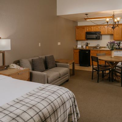 Studio Condominium-Sleeps 4 Mammoth Mountain Inn Promo Code