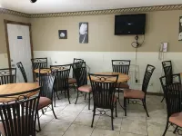 Twelve Oaks Inn