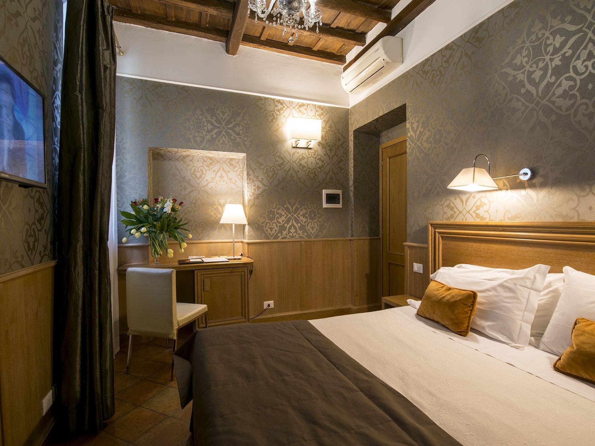 附楼俱乐部双人房或双床房