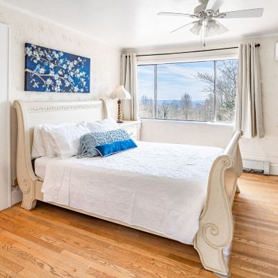 French Country Room Echo Mountain Inn Promo Code