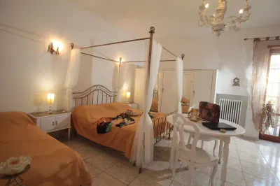 ZO. NE. Baroque B&B Отели в г. 