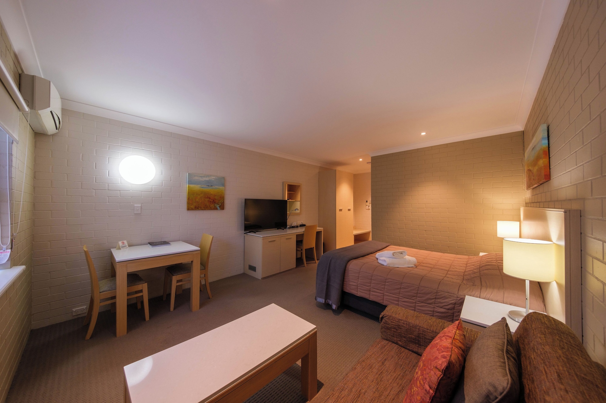 标准大床房-禁烟