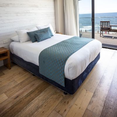 Internal Spa Bath Queen Ocean Front Motel Promo Code