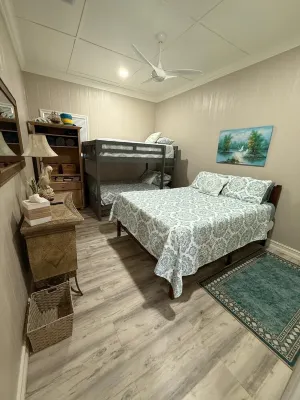 Paradise Beach Cottage- Newly Renovated 3 Bed/3 Bath Cottage On The Beach Hotels in 