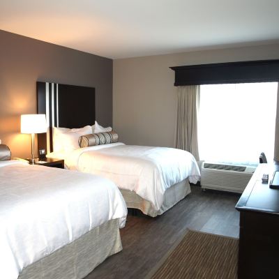 Double Queen Track VIew Hotel at Batavia Downs Promo Code