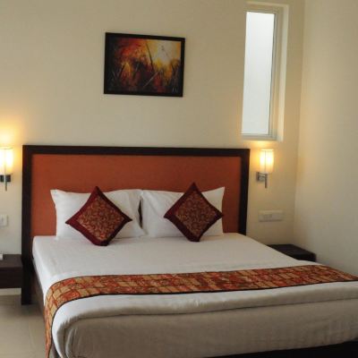 One-Bedroom Suite Ixora Suites Promo Code