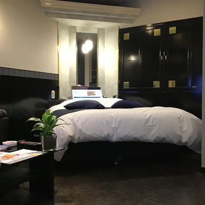 デラックス ダブルルーム ホテル バレンタイン - 大人限定 クーポン