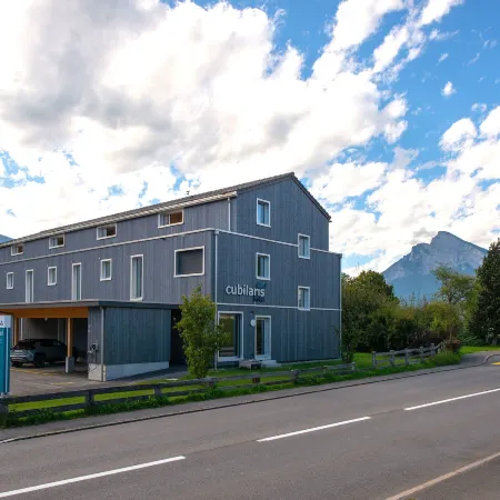 Cubilaris Motel