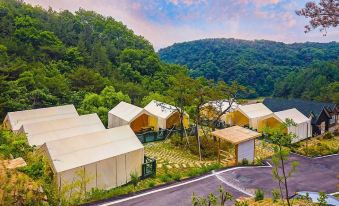 Gyeongju Camp Five Pension