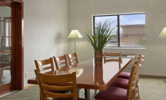 Quality Inn Peru Near Starved Rock State Park