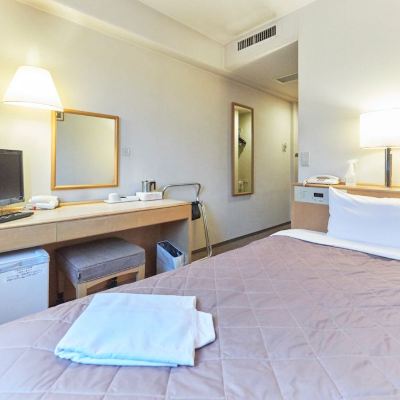 ゲストルーム(セミダブル)(喫煙) ホテルセレクトイン伊勢原 クーポン