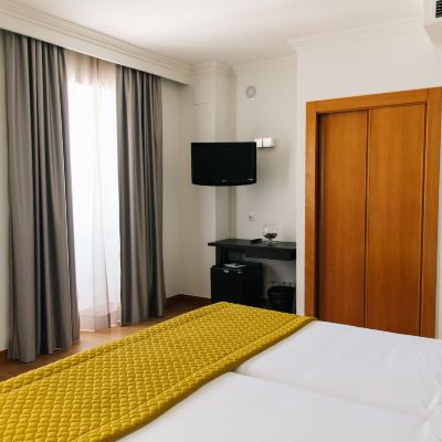 Romantic Double Room, 1 Double Bed, Hot Tub (Corner Hot Tub) America Diamonds Hotel & Sushi Bar Promo Code