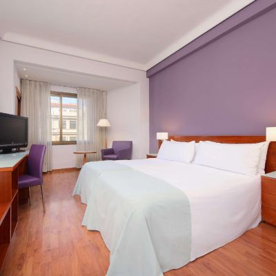 標準景觀房 馬德里中心酒店（美利亞酒店集團管理）優惠