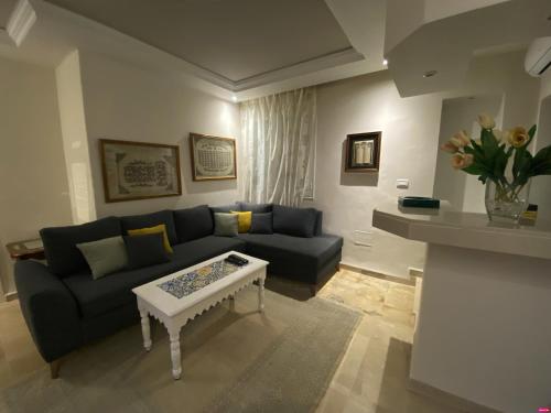 泳池景大床套房