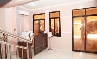 Flat Hotel Kandolo Gombe