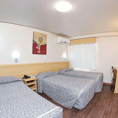 Standard Triple Room with 3 Single Beds