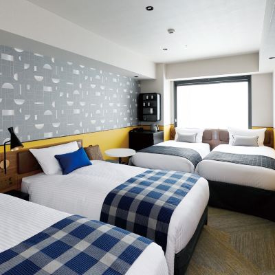 Standard Quadruple Room Non smoking Daiwa Roynet Hotel Osaka Shin Umeda Promo Code