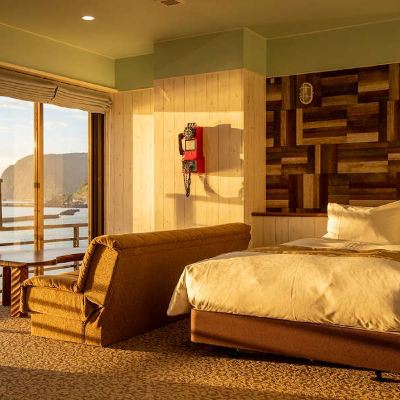 ラン・オブ・ザ・ハウス 碧き凪ぎの宿　明治館 クーポン